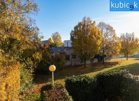 Helle Wohnung mit modernem Komfort und KFZ-Stellplatz Nahe Golf-Club Süßenbrunn - Photo 3