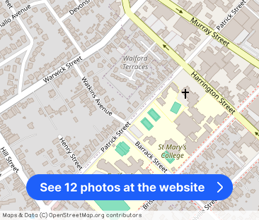 Fully Furnished- Great Location and gardener included - Photo 1