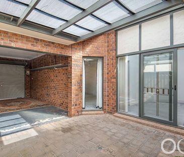 Open The Door to Immaculate Courtyard Living in Broadview - Photo 6