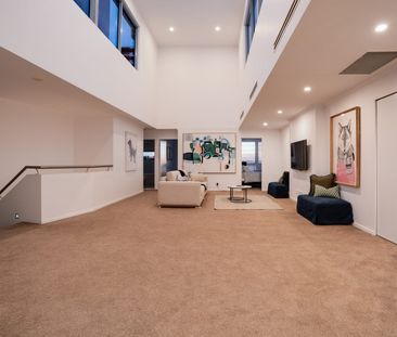 LUXURY TWO-LEVEL FURNISHED PENTHOUSE | PRIVATE LIFT | PANORAMIC COASTAL VIEWS - Photo 1