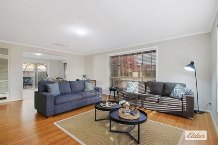 Conveniently located near Victory Lutheran College - Photo 2