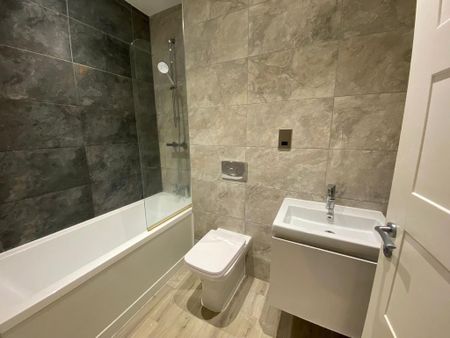 Studio to rent - Photo 2