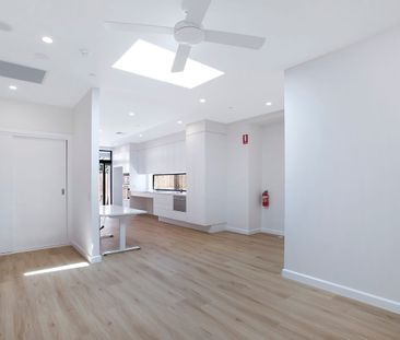 unit 2/3 Bungama Street, Deagon, Qld 4017 - Photo 1