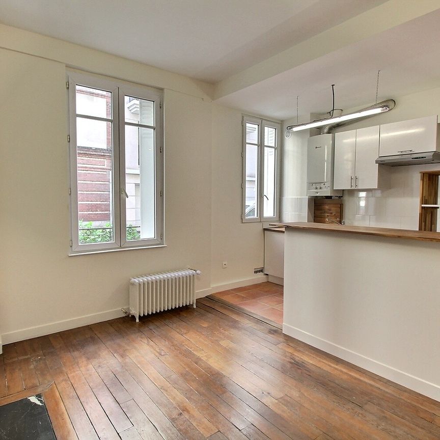 Apartment - Photo 1