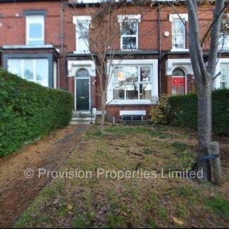 6 Bedroom Student House Central Hyde Park - Photo 1