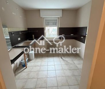 Schöne gepflegte helle Wohnung im 3 Obergeschoss - Photo 6