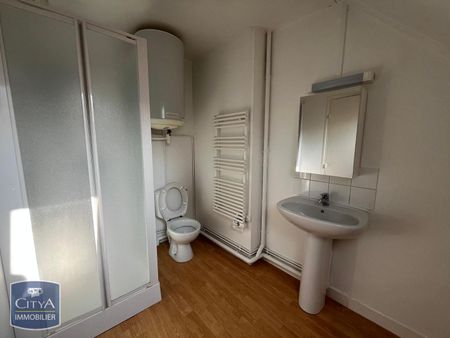 Location Appartement 1 pièce 18m² LAVAL 53000 - Photo 4