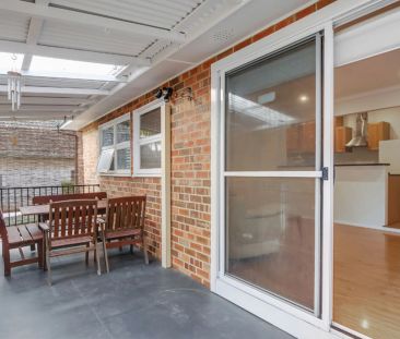 4 Bedroom Family Home - Photo 6
