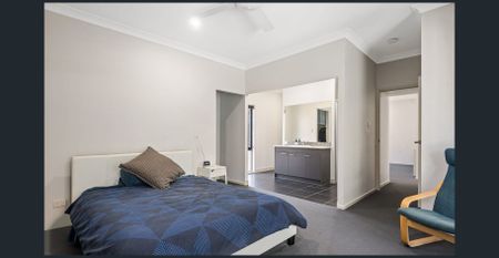 Modern Spacious Four Bedroom home in North Lakes! - Photo 2