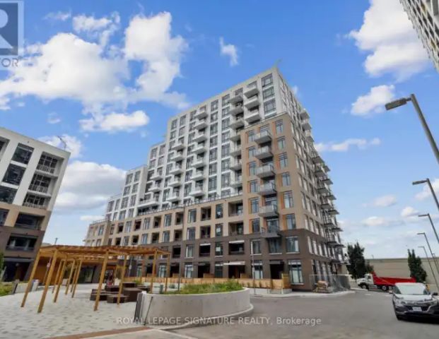 623 - 8 BEVERLEY GLEN BOULEVARD | 623 - 8 BEVERLEY GLEN BOULEVARD, Vaughan - Photo 1
