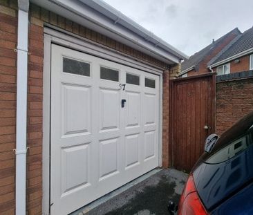 Springfields, Llanelli, SA15 - Photo 1