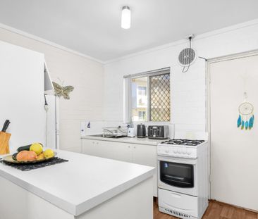 Charming 2-Bedroom, 1-Bathroom Unit for Rent - Photo 6