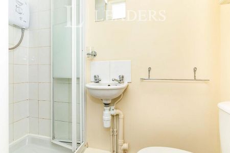 Studio to rent - Photo 4