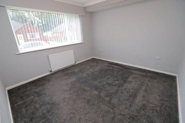 Cunningham Drive, Bury - Photo 1