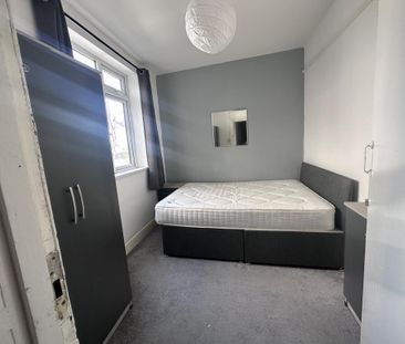 5 bedroom house share to rent - Photo 3