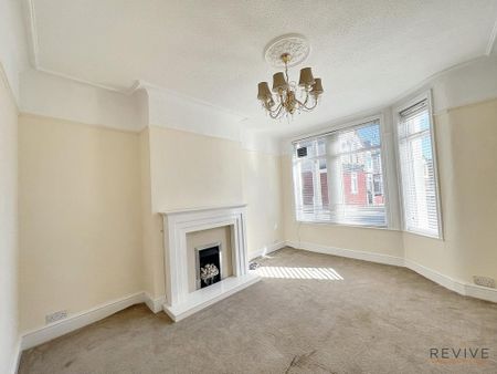 3 bedroom terraced house to rent - Photo 2