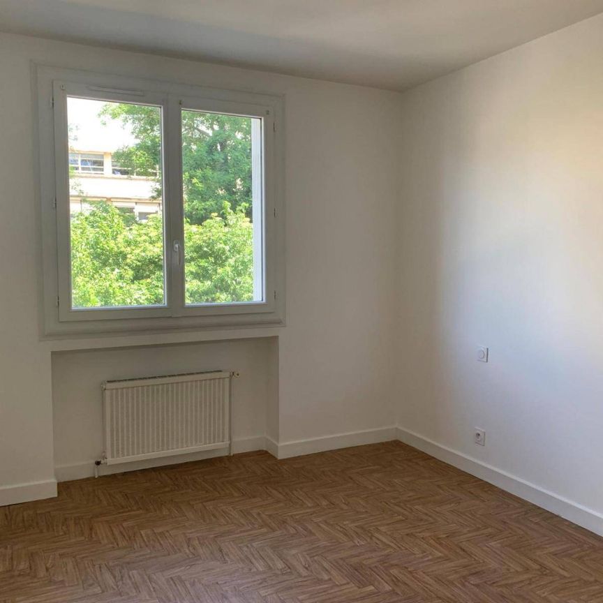 Location appartement 3 pièces 69.78 m² à Romans-sur-Isère (26100) 4 - Photo 1