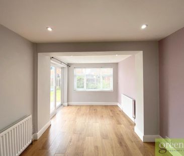 3 bedroom semi-detached house to rent - Photo 5