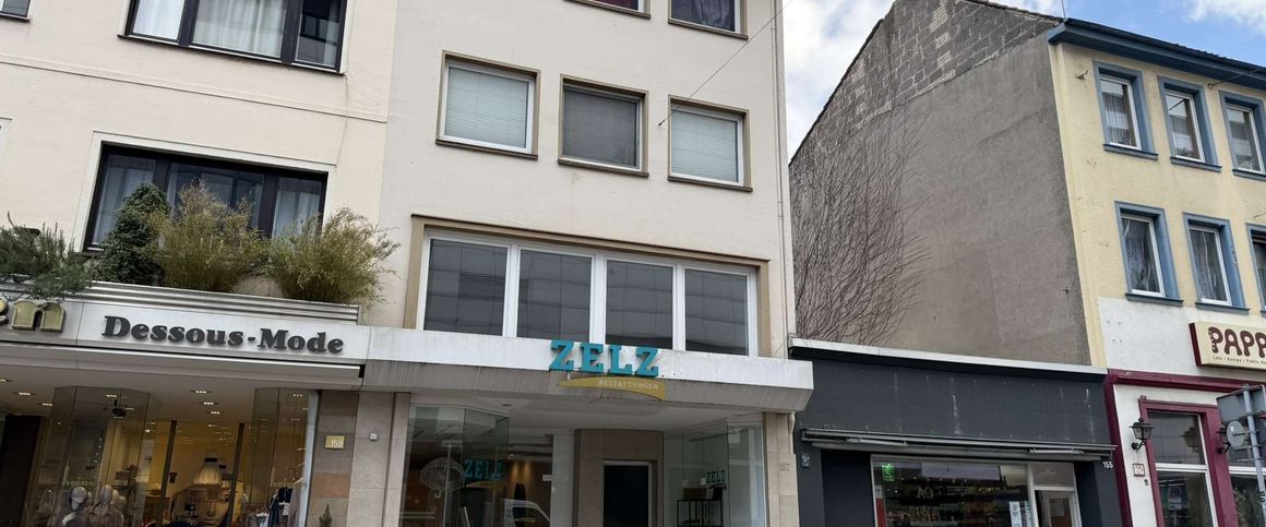 KREFELD-CITY: MODERNE 2-ZIMMERWOHNUNG MIT NEUEM BADEZIMMER - Foto 1