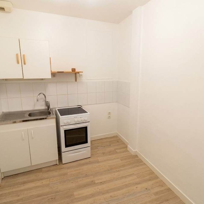 Location Appartement 1 pièce 32m² NANTES 44000 - Photo 1