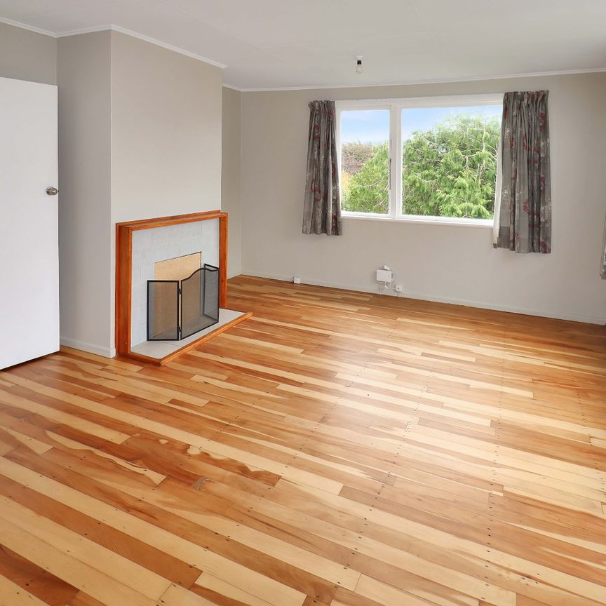 Tidy 3 Bedroom - Photo 1