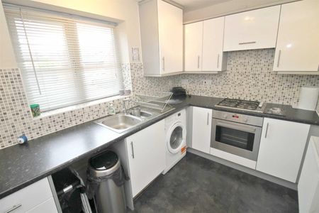 2 bedroom apartment to rent Haven Street, Broughton, Milton Keynes, Buckinghamshire, MK10 - Photo 5