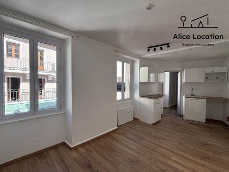 Location Appartement 2 pièces 27m² THONON LES BAINS 74200 - Photo 2