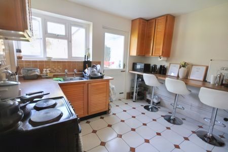 7 Maygoods Green, Uxbridge, Uxbridge, UB8 3TG - Photo 5