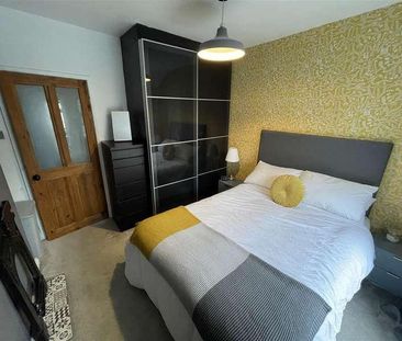 Park Road, Adlington, PR7 - Photo 1