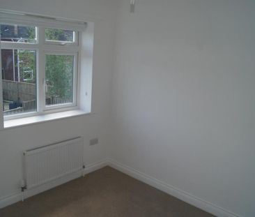 2 bedroom house to rent - Photo 3