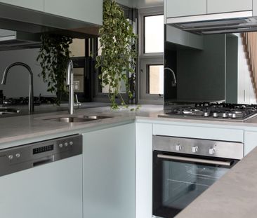 A fresh vision of urban style - Photo 5