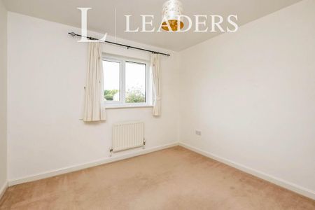 4 bedroom house to rent - Photo 3