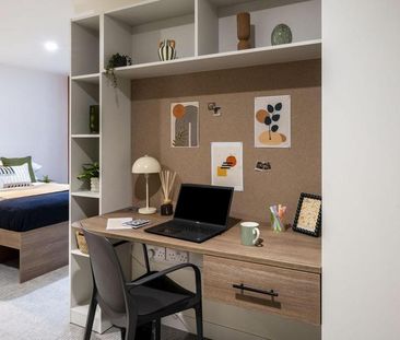 1 bedroom in a flat share to rent - Photo 5