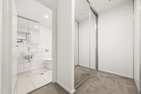 905/120 Eastern Valley Way, Belconnen ACT 2617 - Apartment For Rent | Domain - Photo 5