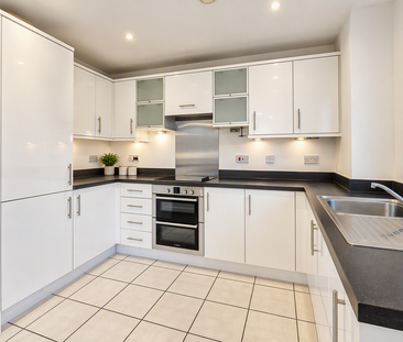 2 bedroom flat to rent - Photo 4