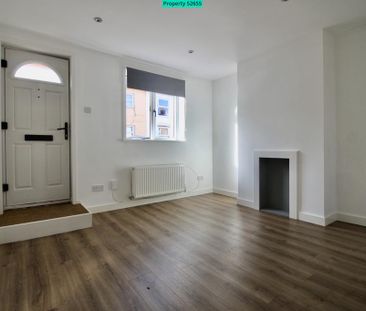 2 bedroom end of terrace house to rent - Photo 5