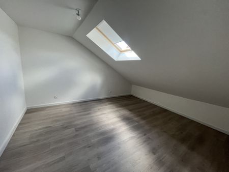 Location Appartement 3 pièces 57m² JOEUF 54240 - Photo 2