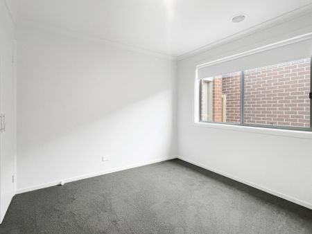 6 Guernsey Court, Sebastopol - Photo 3