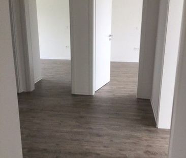 Attraktiv! Geräumige 3-Zimmer-Wohnung - Photo 1