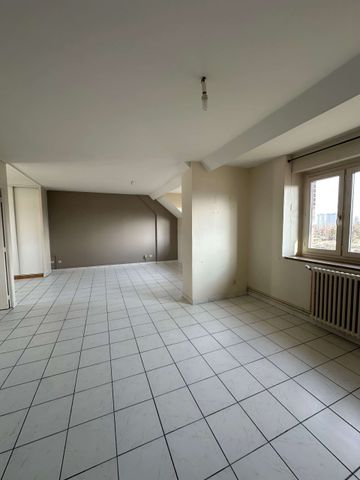 A LOUER APPARTEMENT TYPE 4 TROYES BOULEVARD DU 14 JUILLET - Photo 3