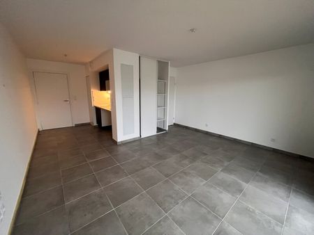 Location Appartement 1 pièce 29m² ST JORY 31790 - Photo 2