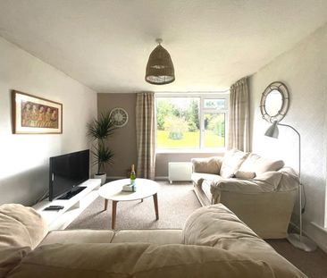 3 Bed Flat, Sneyd Park, BS9 - Photo 1