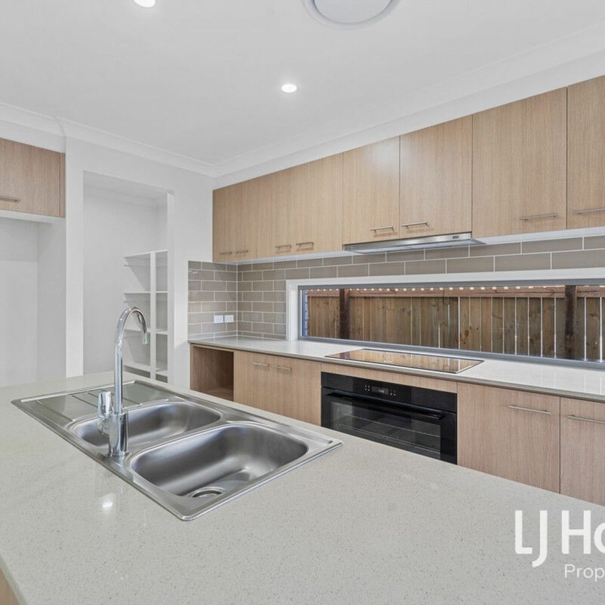 Brand New - Ducted Air Conditioning - 2 x Living Zones - Photo 1