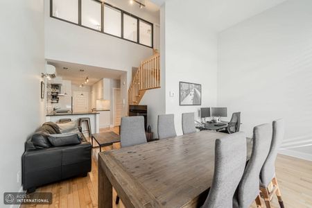 Stunning condo with mezzanine for rent in La Petite-Italie | Accès International - Photo 3