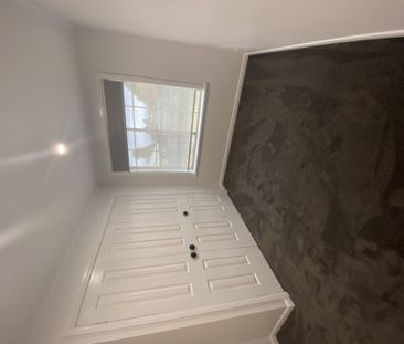 1/10 Lucy Place, Prospect - Photo 1