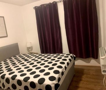 1 Bed Flat, Elderslie Street, G3 - Photo 6