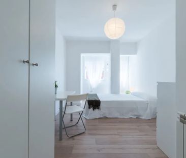 Calle de Talavera, Madrid, Community of Madrid 28016 - Photo 5