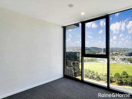 143/9 Irving Street, Phillip, ACT 2606 - Photo 4