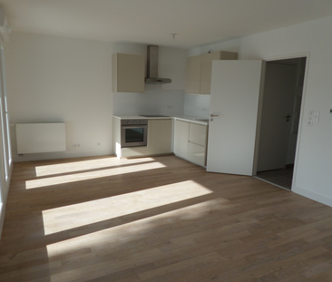 APPARTEMENT REIMS, F3 secteur Clémenceau avec balcon - Photo 3