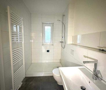 Sanierte 3-Zimmer-Whg. mit Balkon // Herzog-Friedrich-Straße/ Ecke ... - Photo 4